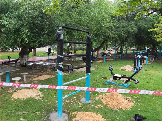 玉峰健身路径器材